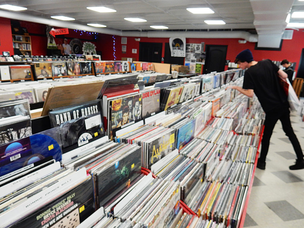 Lunchbox Records - Charlotte NC - store interior